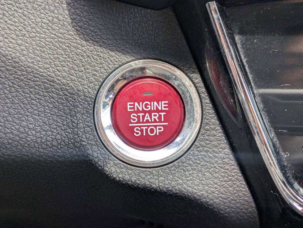 Used 2017 Honda HR-V EX-L image 43