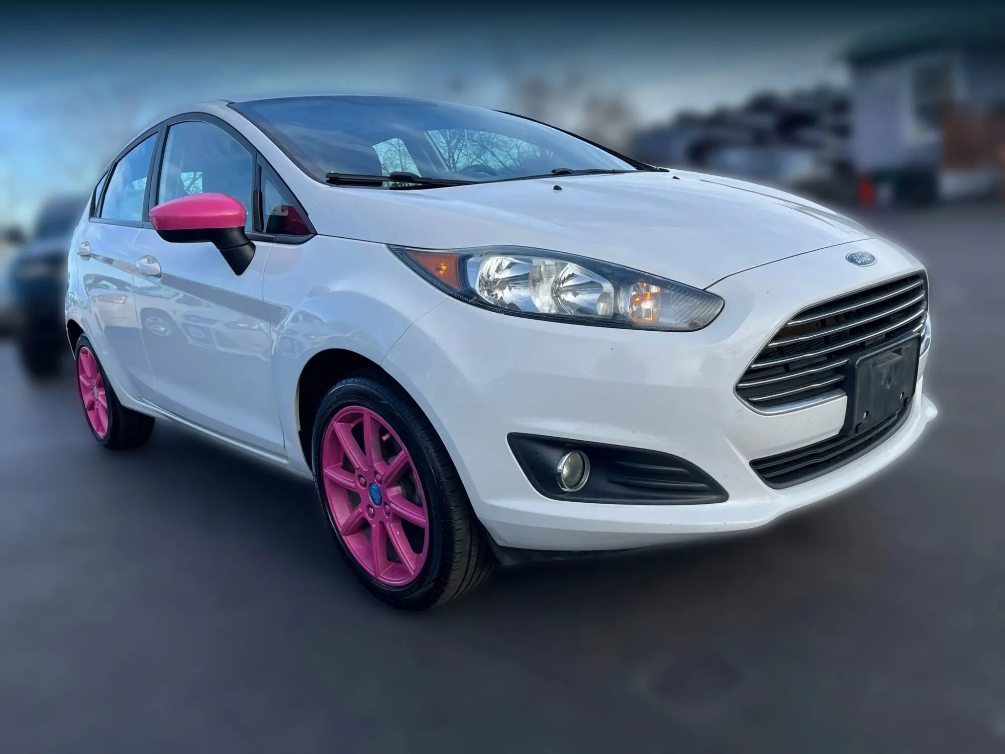 Used 2019 Ford Fiesta SE w/ Equipment Group 201A image 3