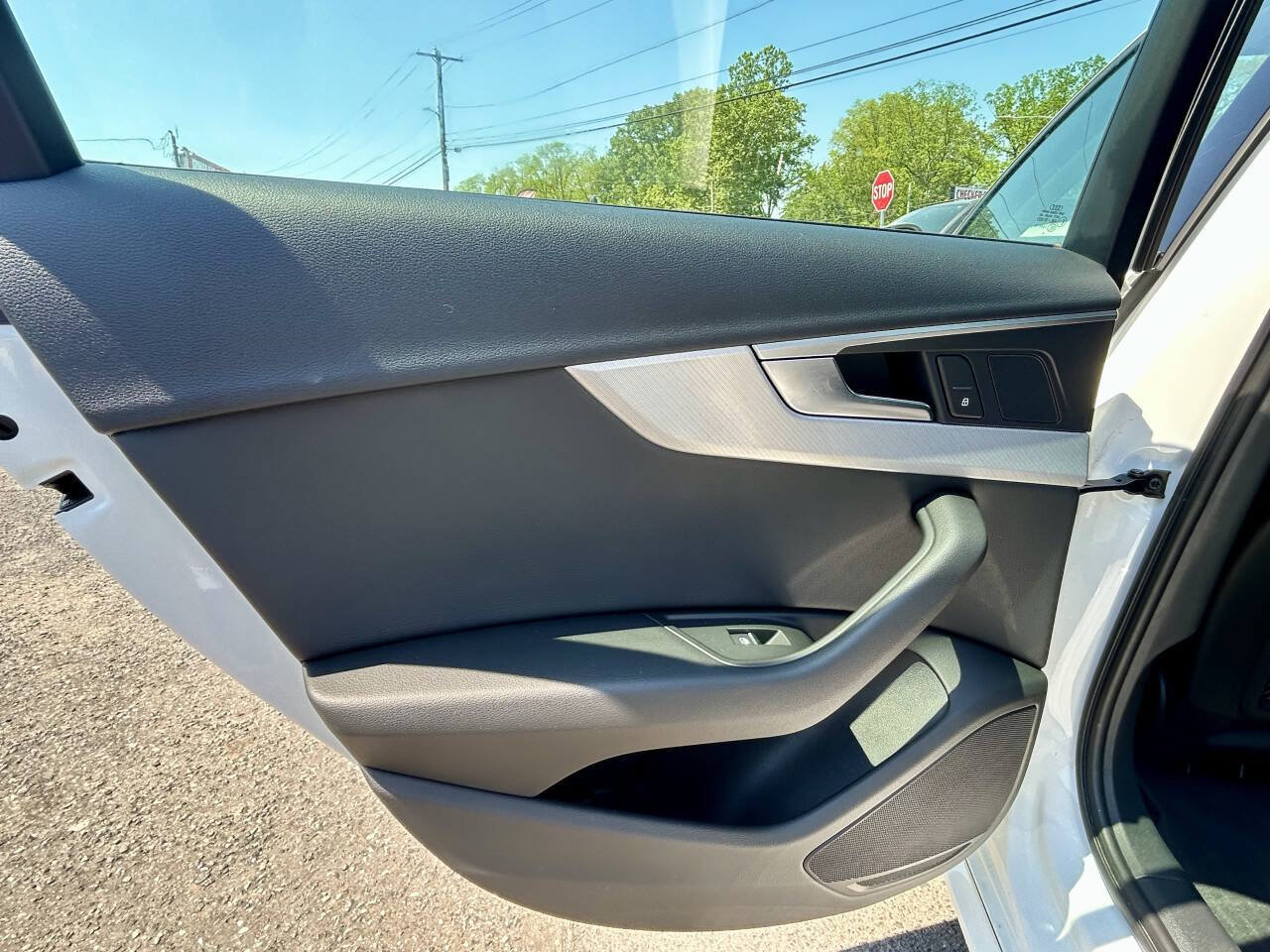 Used 2018 Audi A4 2.0T Premium AWD/4WD image 13