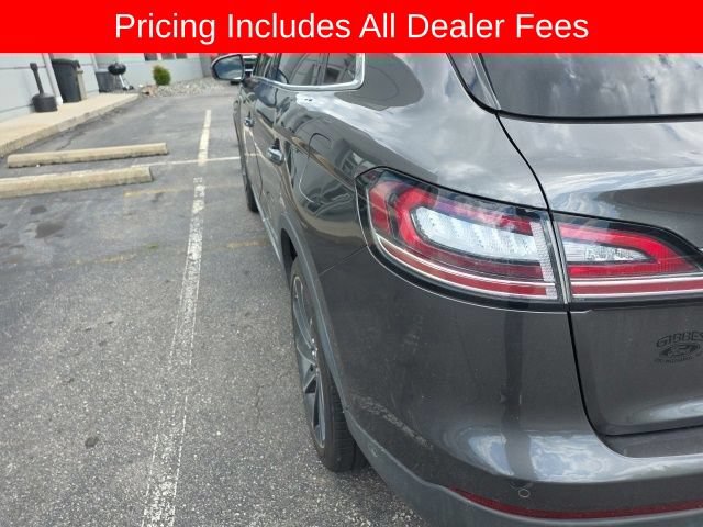 Used 2020 Lincoln Nautilus Reserve w/ Equipment Group 201A FWD image 13