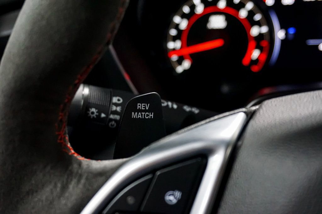 Used 2020 Chevrolet Camaro ZL1 image 55