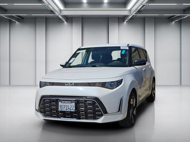 Certified 2023 Kia Soul GT-Line FWD image 3