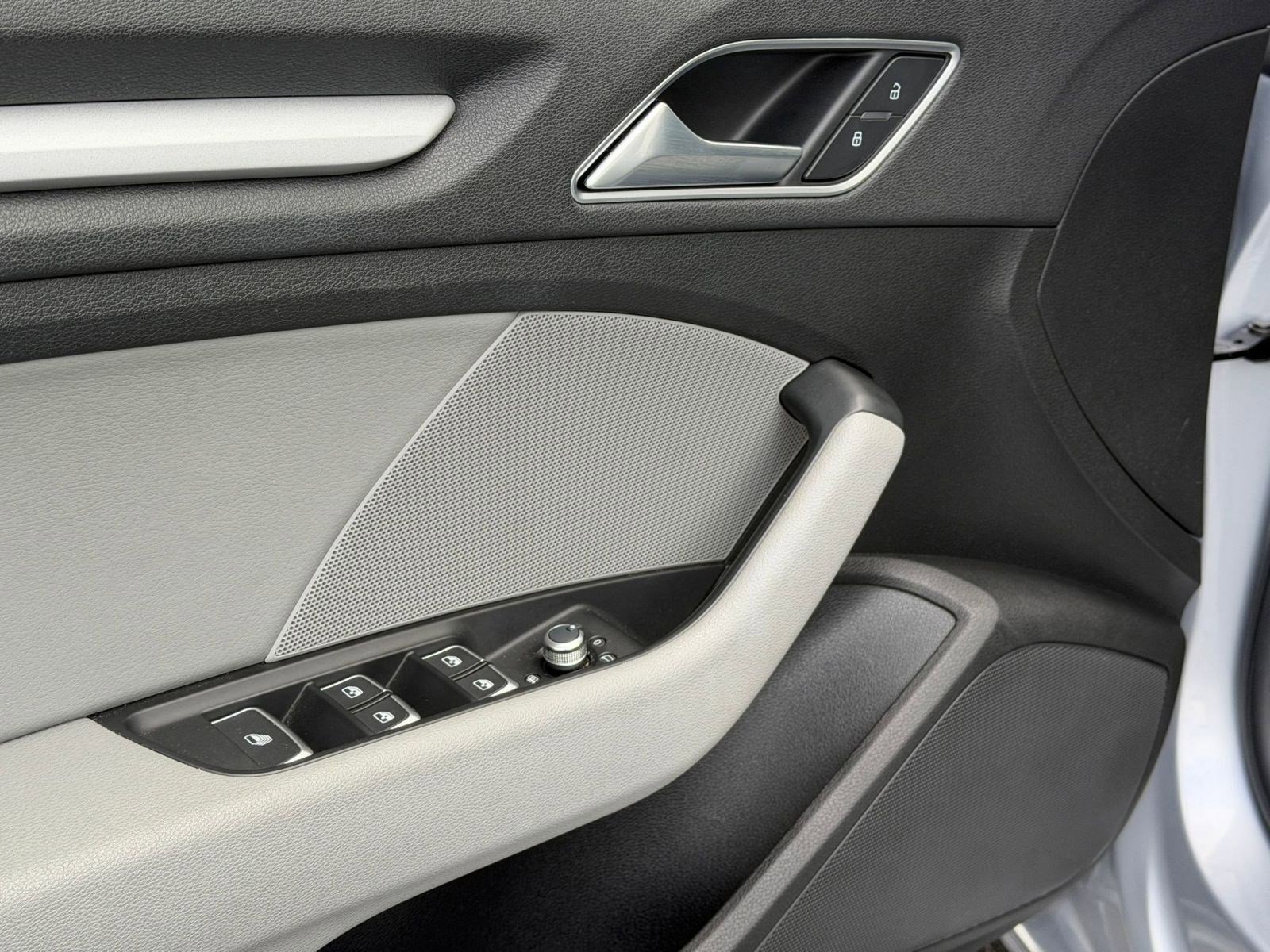 Used 2017 Audi A3 2.0T Premium image 19