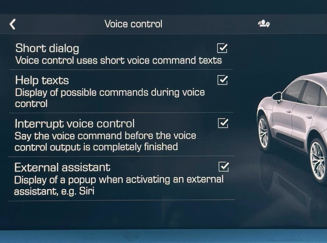 Used 2022 Porsche Macan S w/ Premium Package Plus image 17