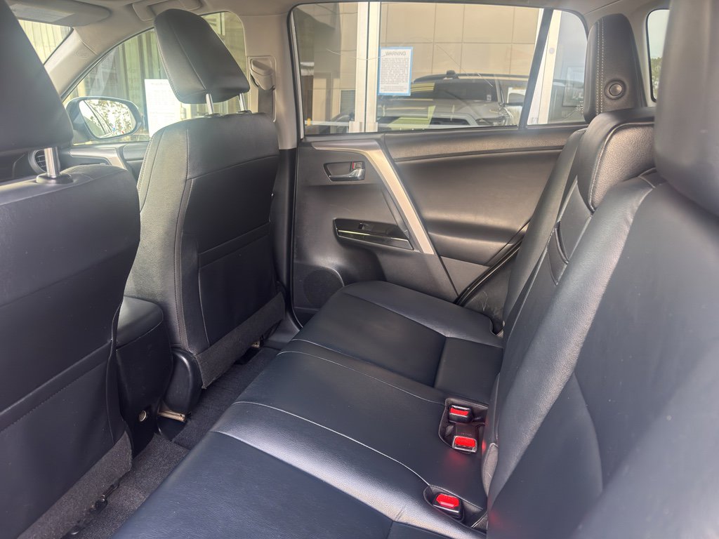 Used 2016 Toyota RAV4 Limited w/ Advanced Technology Package image 8