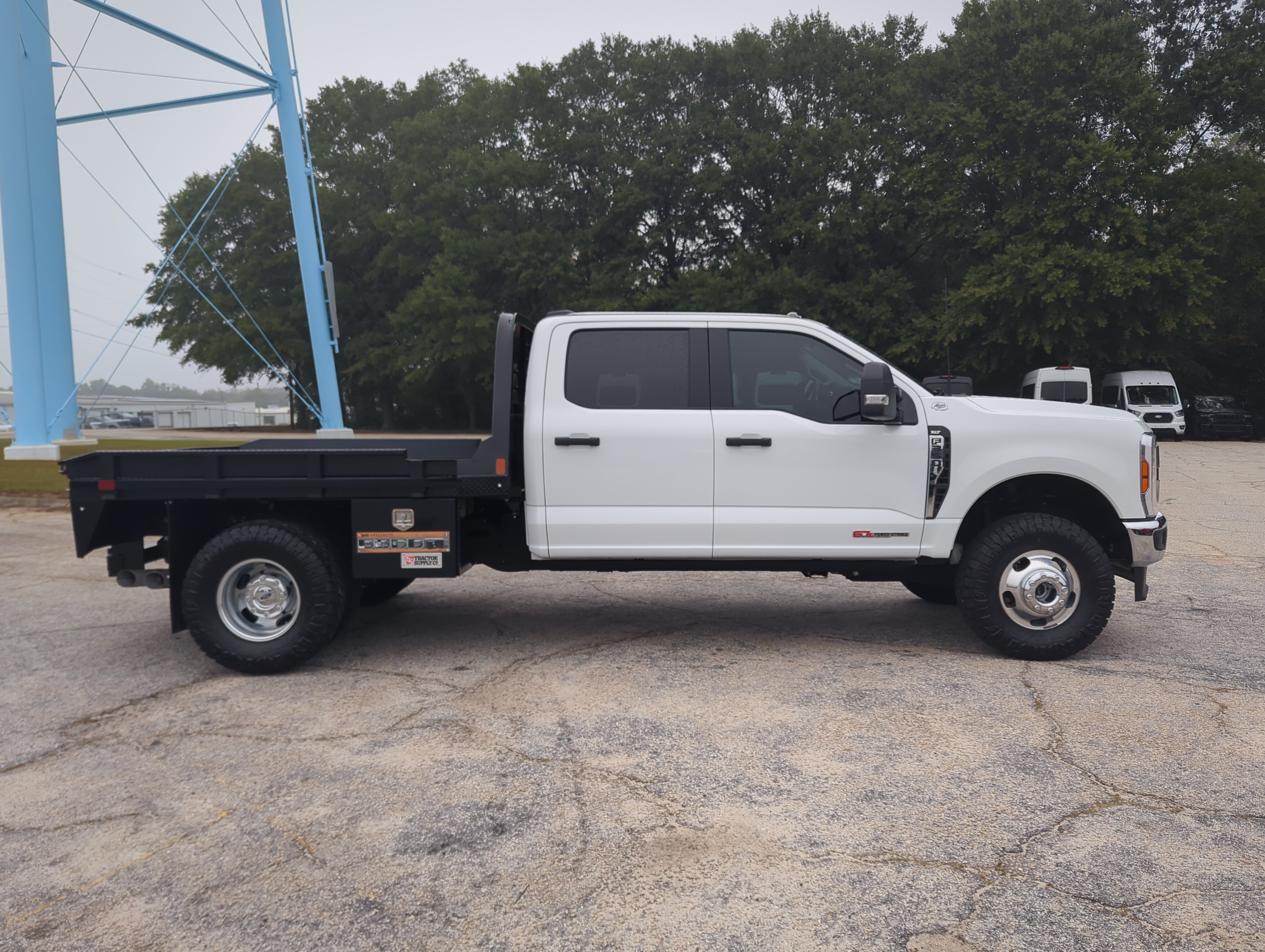 Certified 2025 Ford F350 XLT AWD/4WD image 2