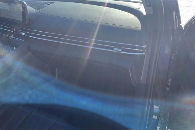 Certified 2023 Hyundai Elantra Limited image 16