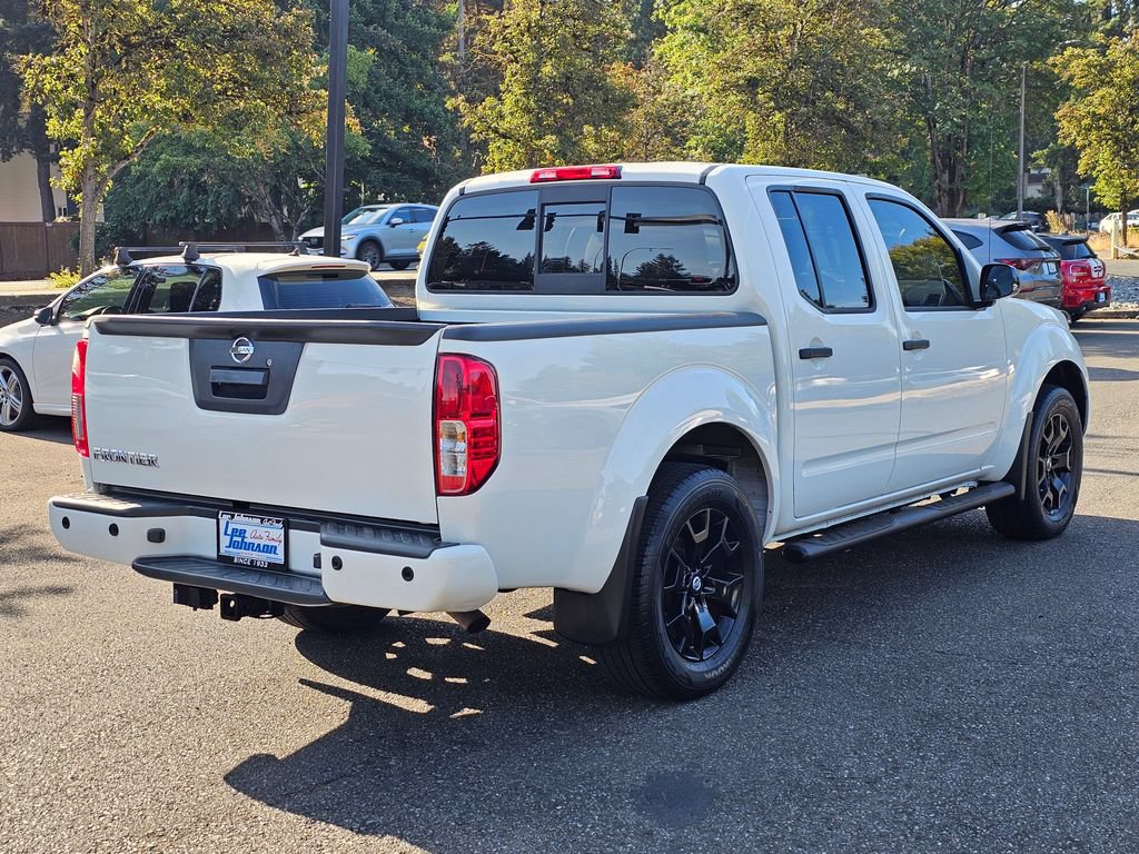 Used 2021 Nissan Frontier SV w/ Midnight Edition Floor Mats AWD/4WD image 5