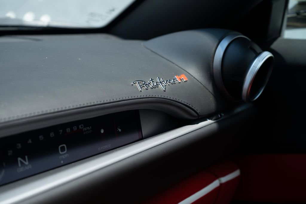 Used 2023 Ferrari Portofino M RWD image 49
