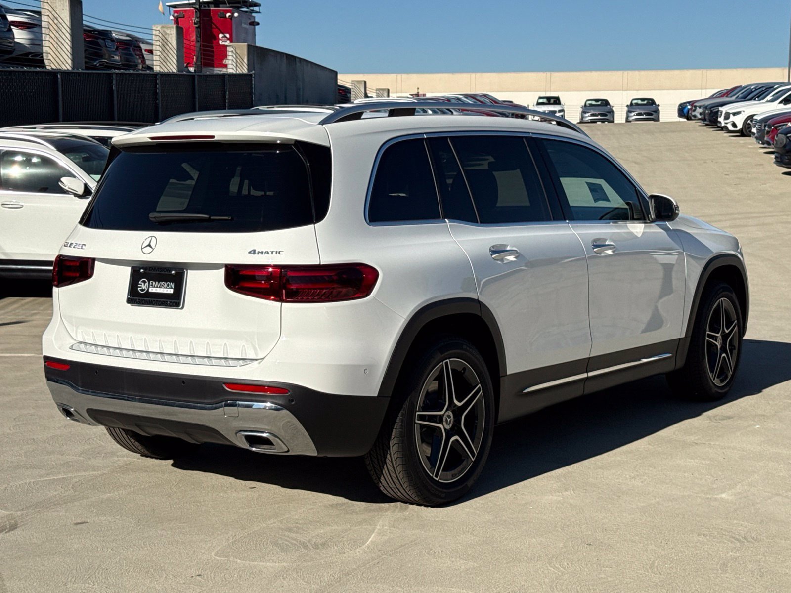 New 2026 Mercedes-Benz GLB 250 4MATIC image 9