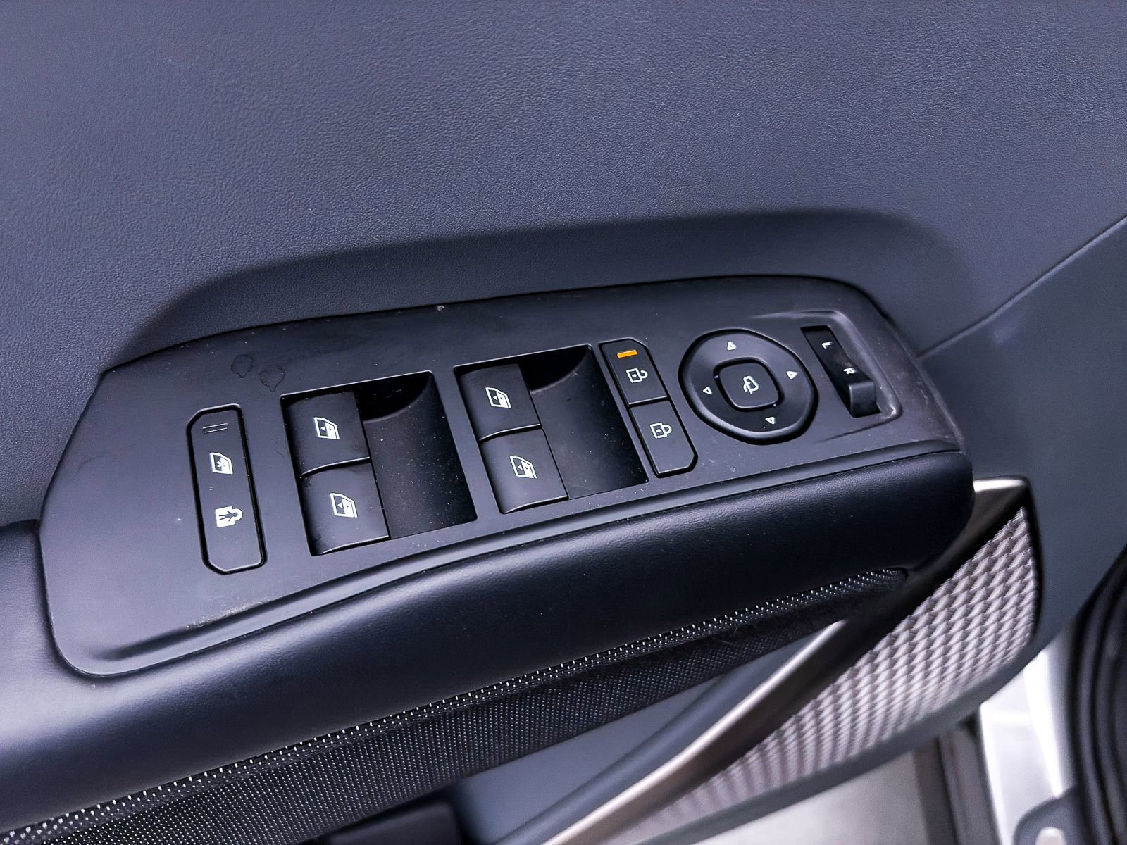 Used 2024 Kia EV9 GT-Line image 20