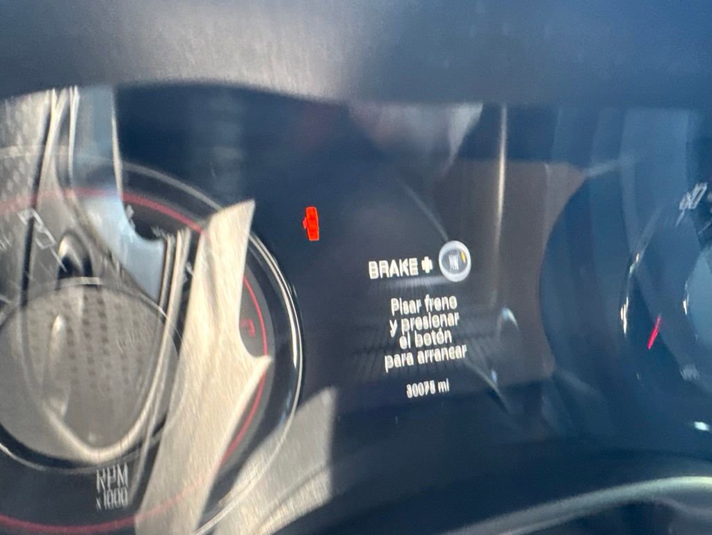 Used 2016 Dodge Challenger R/T Plus RWD image 10