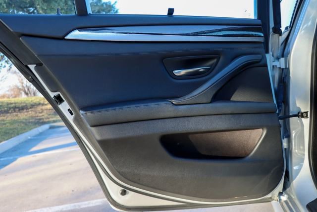 Used 2011 BMW 535i 535i image 12