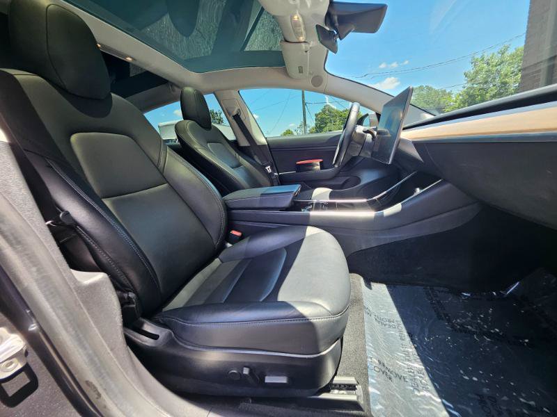 Used 2019 Tesla Model 3 Long Range RWD image 55