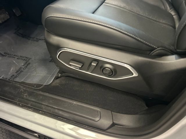 New 2026 Jeep Grand Wagoneer Limited w/ Convenience Group I image 33