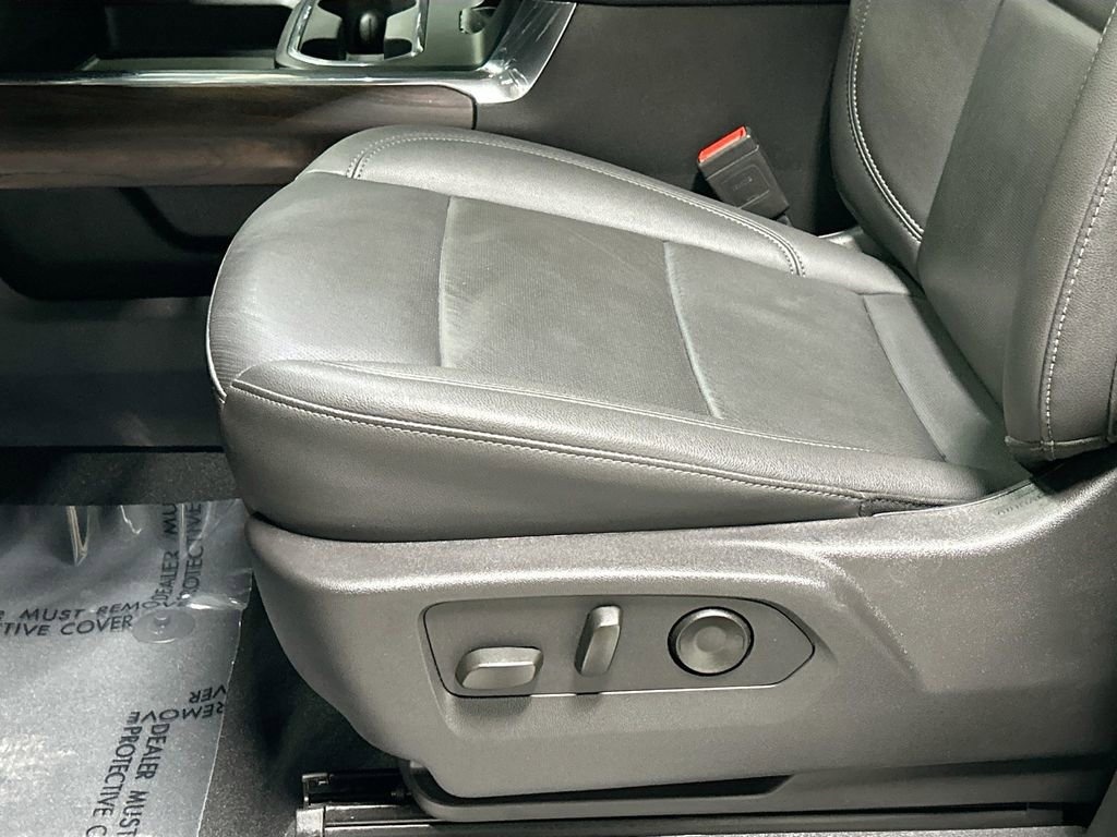 Used 2025 GMC Sierra 2500 SLT w/ SLT Premium Package image 10