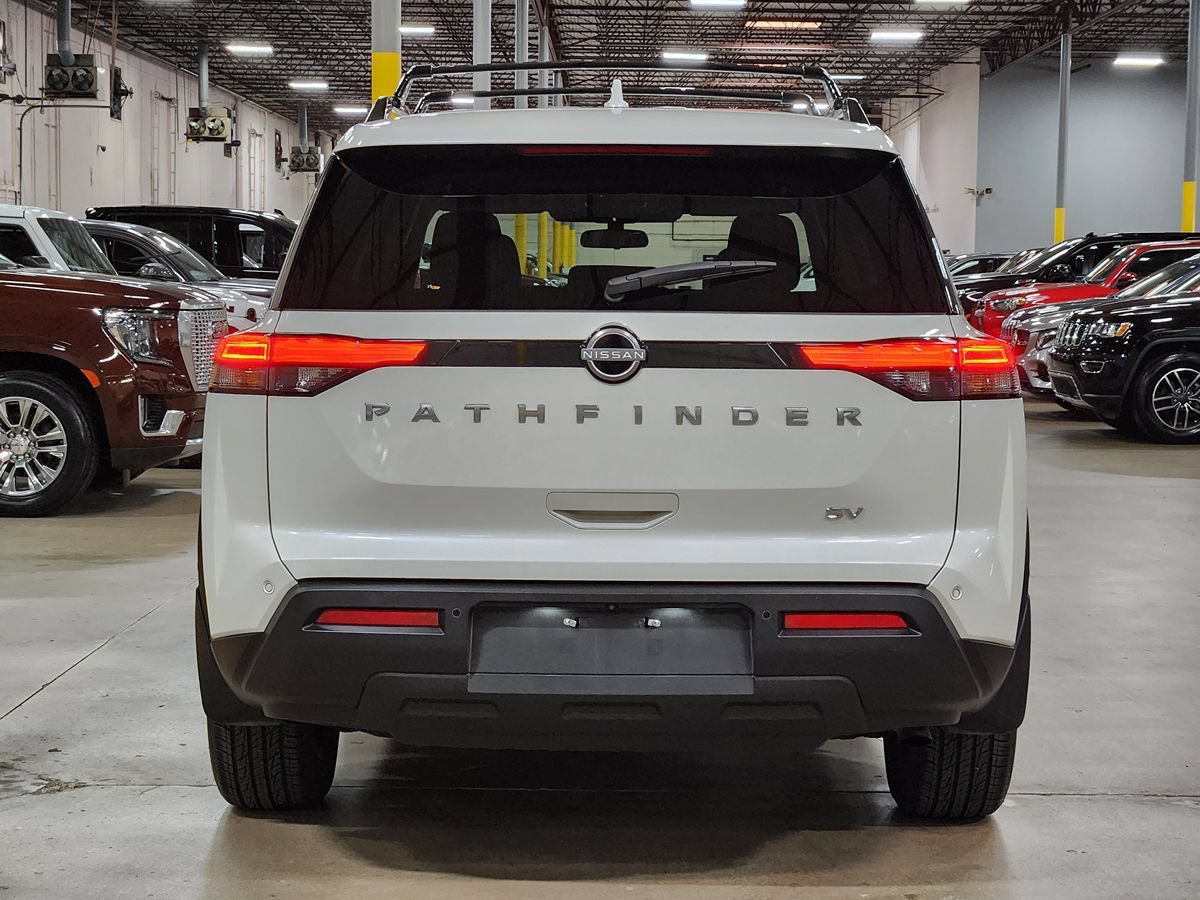 Used 2023 Nissan Pathfinder SV FWD image 7