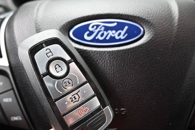 Certified 2023 Ford Edge ST-Line AWD/4WD image 35