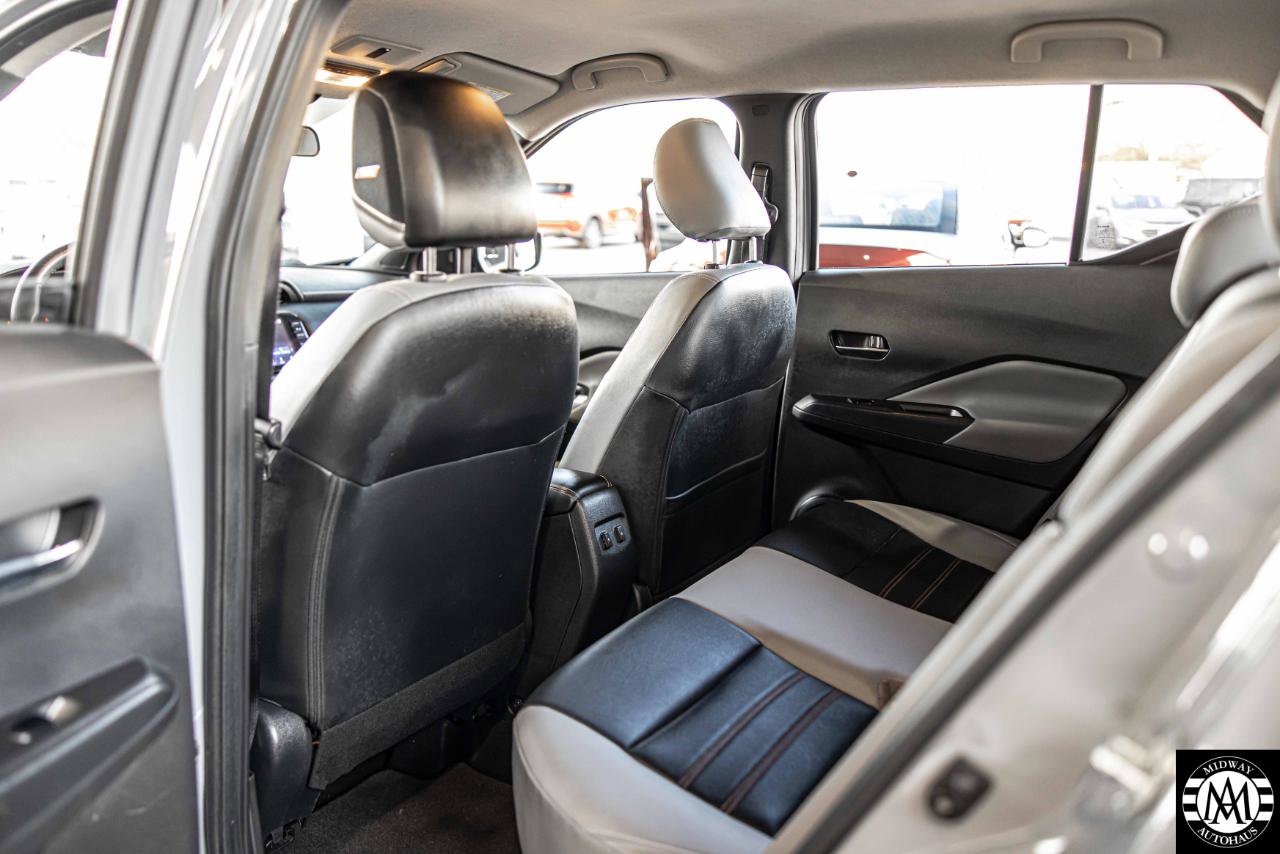 Used 2021 Nissan Kicks SR w/ SR Premium Package FWD image 14