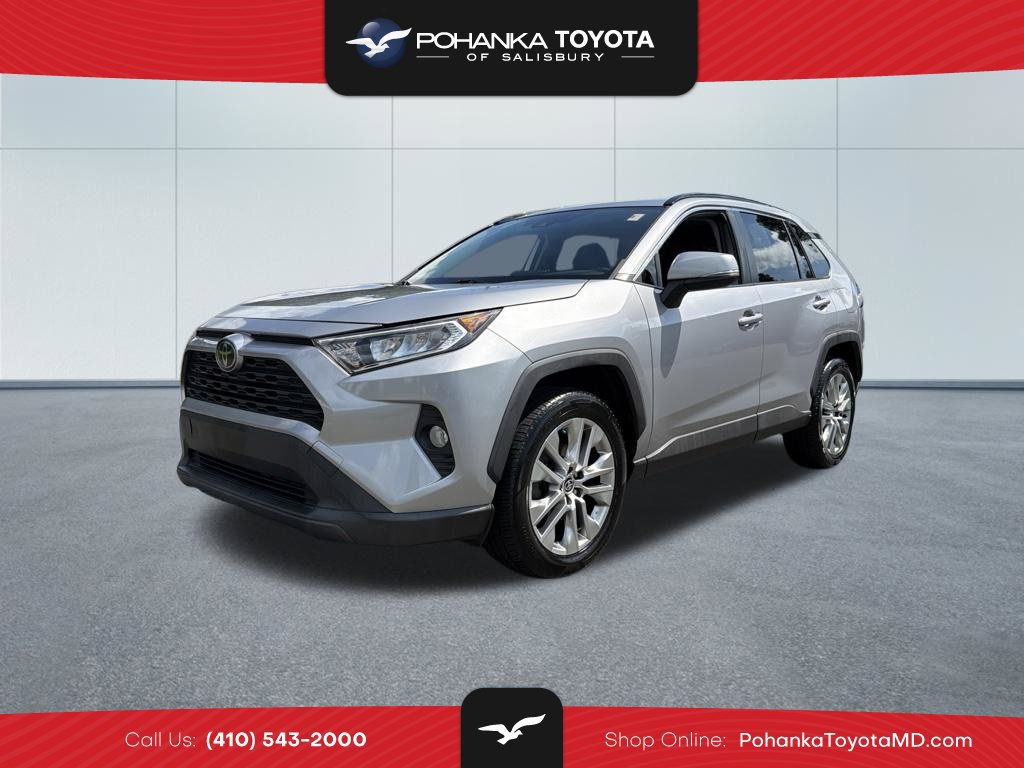 Used 2020 Toyota RAV4 XLE Premium FWD image 1