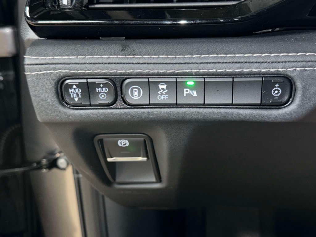 Certified 2026 Acura MDX w/ Advance Package AWD/4WD image 30