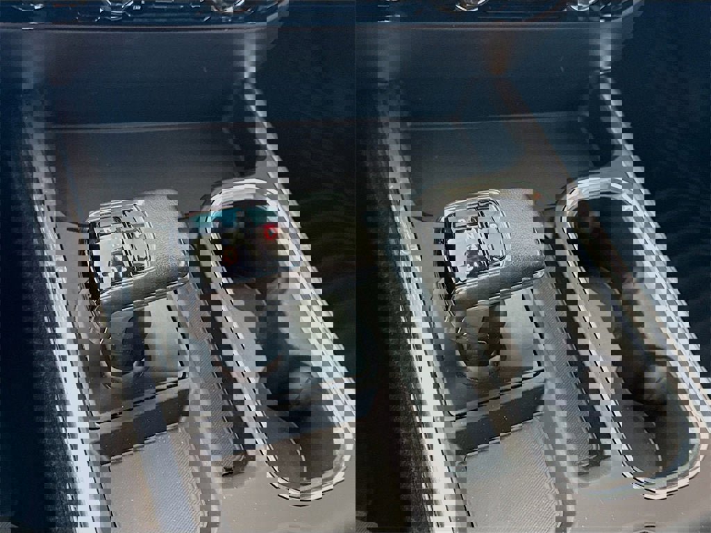 Used 2022 Chevrolet Silverado 1500 RST image 11