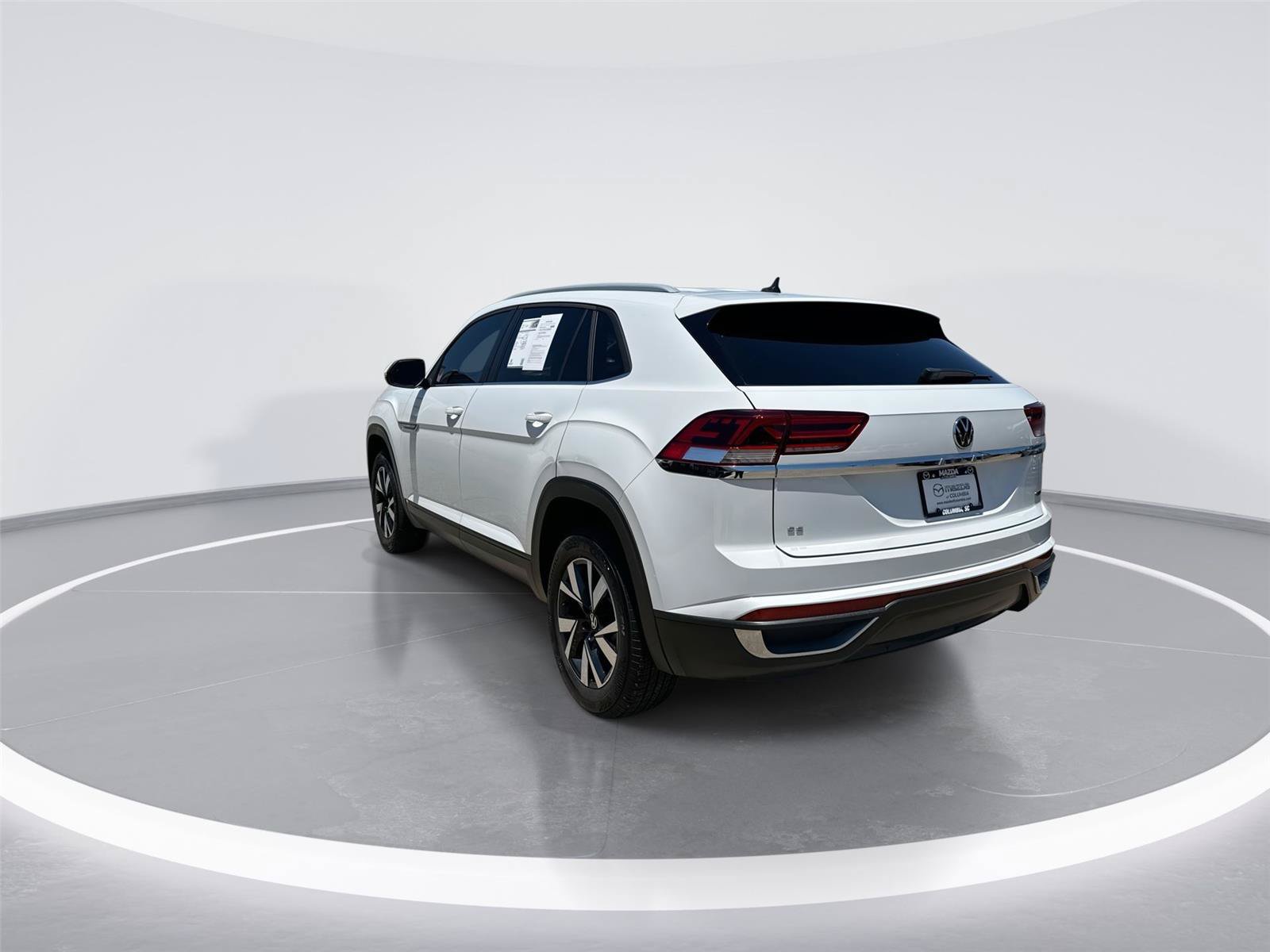 Used 2020 Volkswagen Atlas Cross Sport SE AWD/4WD image 7