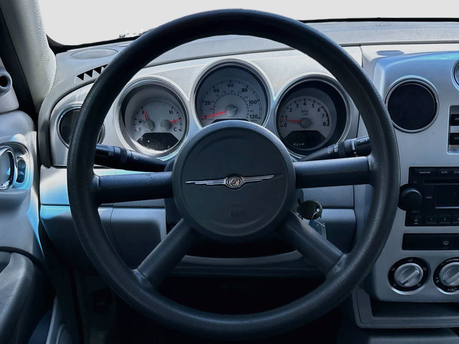 Used 2007 Chrysler PT Cruiser FWD image 10