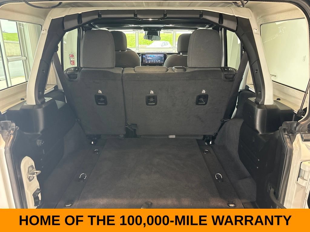 Used 2025 Jeep Wrangler Unlimited Sport AWD/4WD image 21
