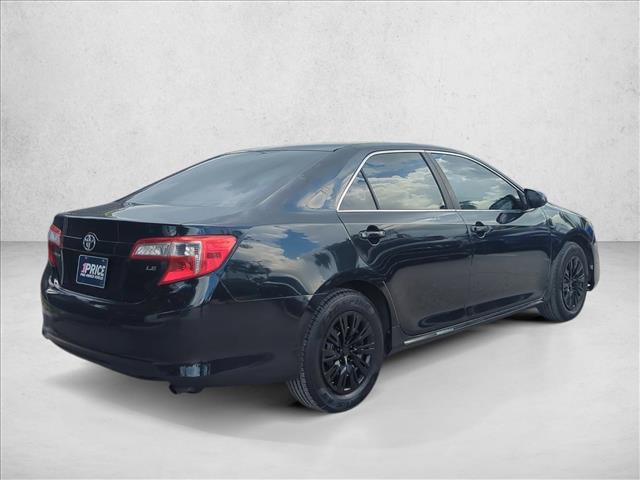 Used 2012 Toyota Camry LE FWD image 5