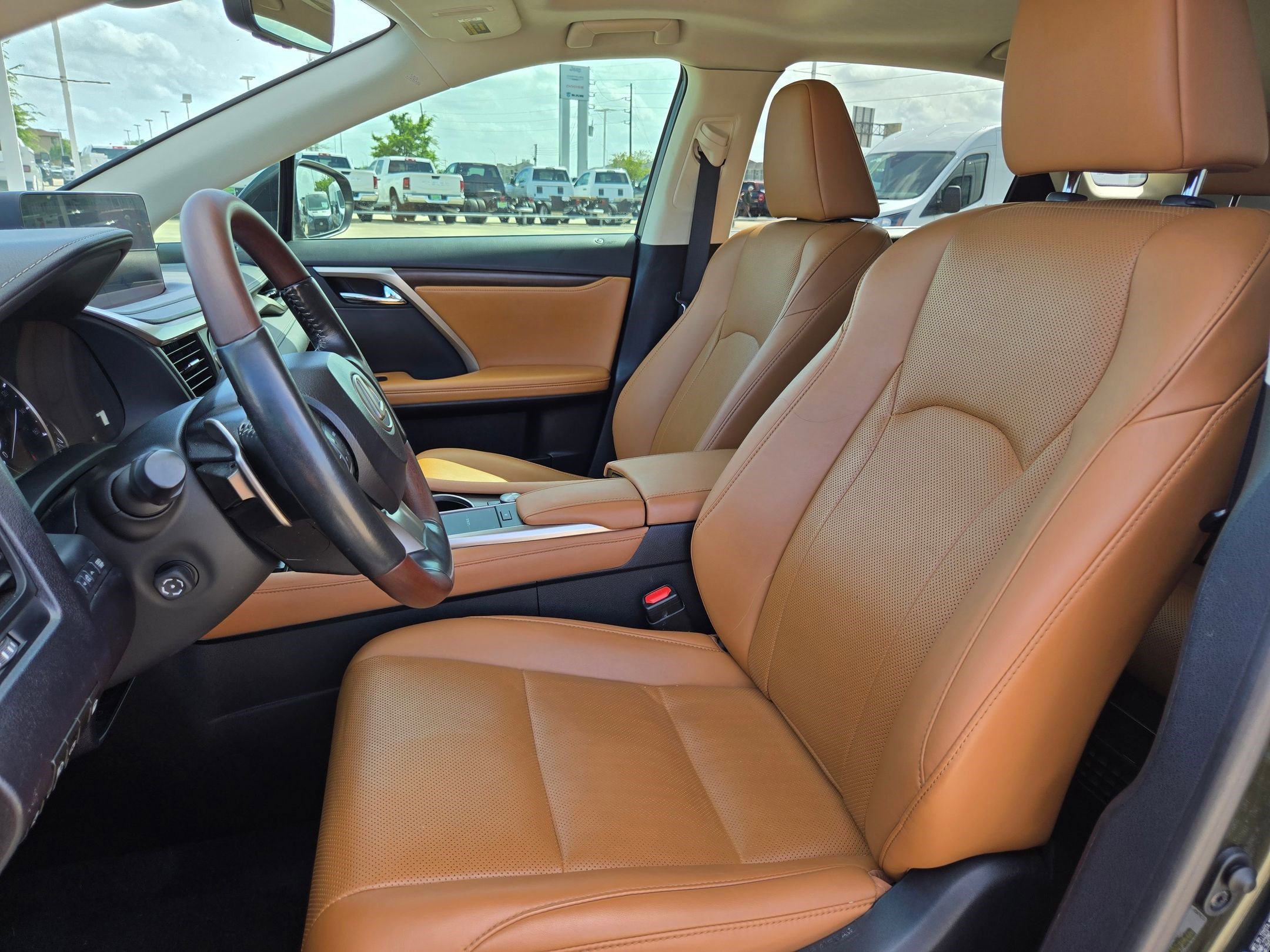 Used 2021 Lexus RX 450h AWD w/ Premium Package image 16