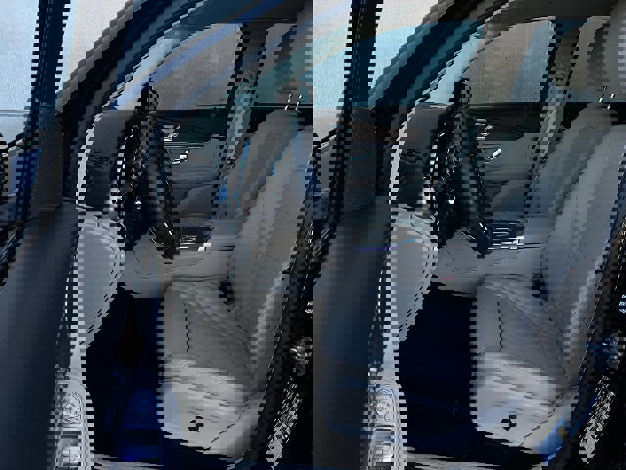 Used 2020 Mercedes-Benz GLC 300 image 10