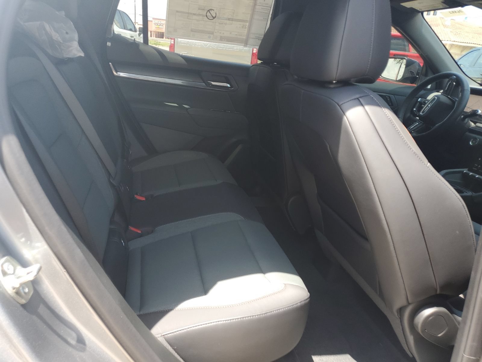 New 2026 GMC Terrain AT4 w/ Technology Package II AWD/4WD image 13