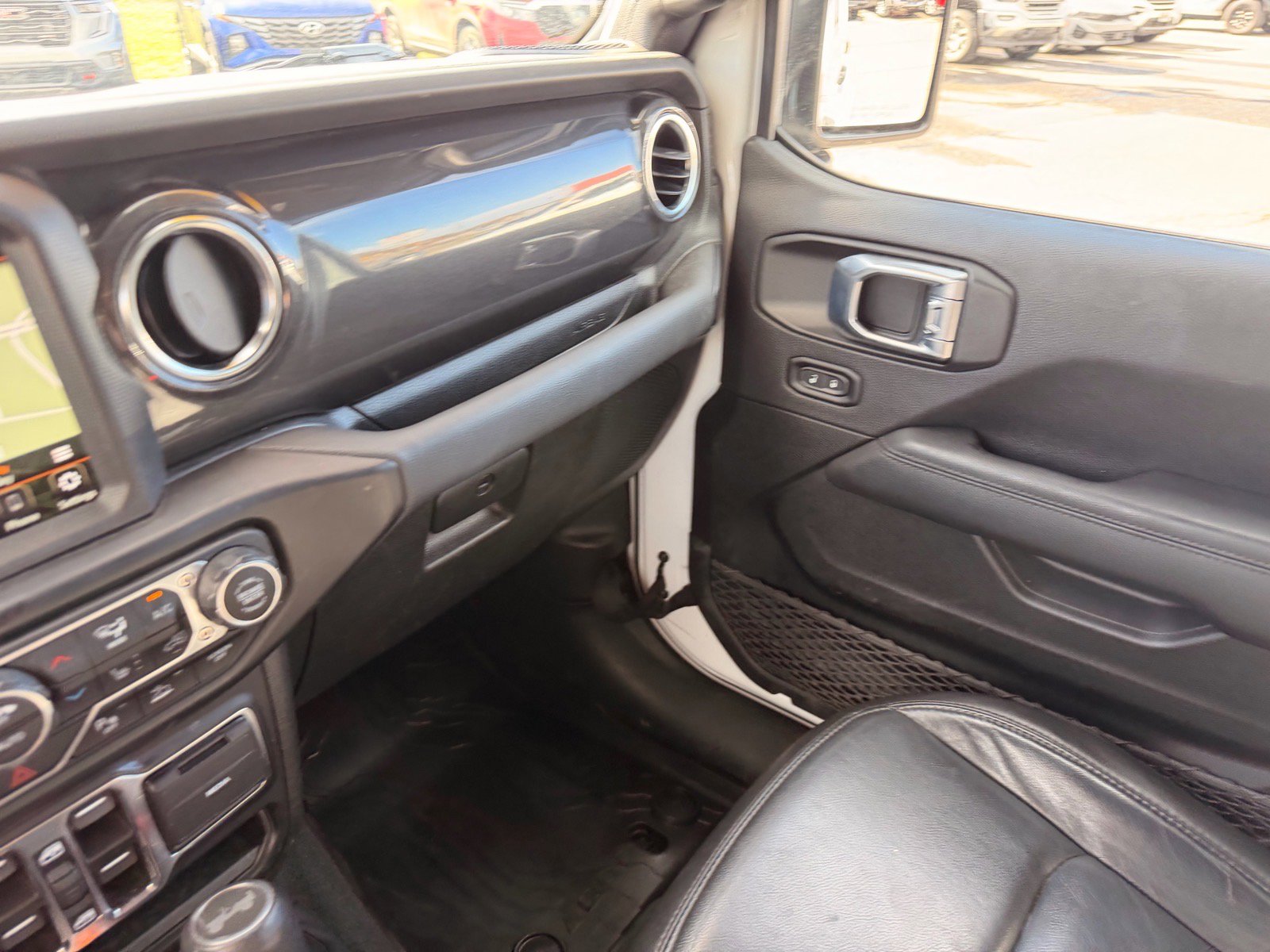 Used 2021 Jeep Wrangler Unlimited Sahara image 15