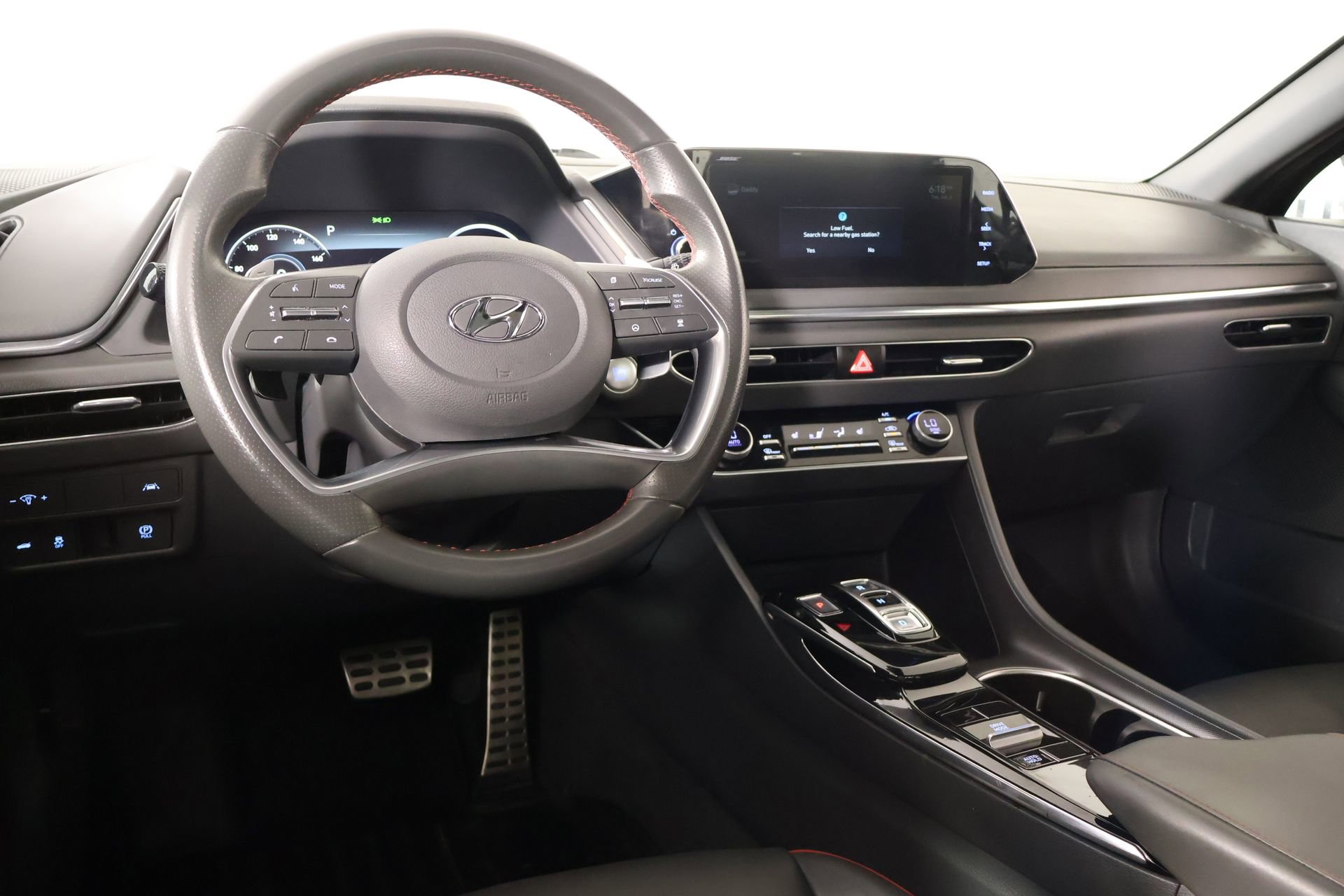 Used 2022 Hyundai Sonata SEL Plus FWD image 2