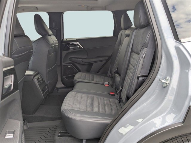 New 2026 Mitsubishi Outlander Trail Edition image 13