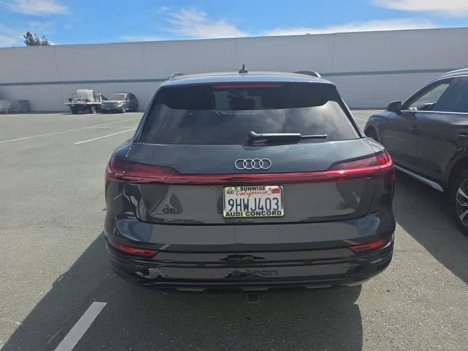Used 2024 Audi Q8 e-tron Premium Plus w/ Premium Plus Package AWD/4WD image 5