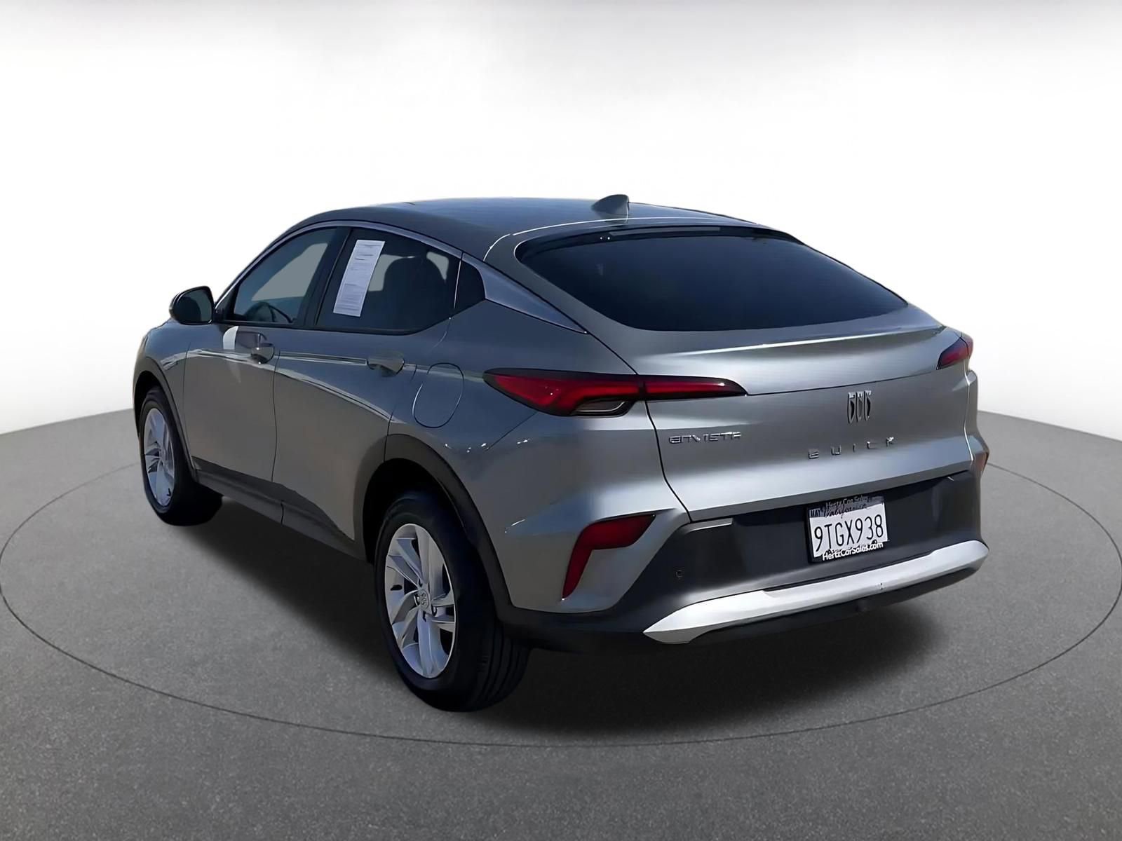 Used 2025 Buick Envista Preferred image 11