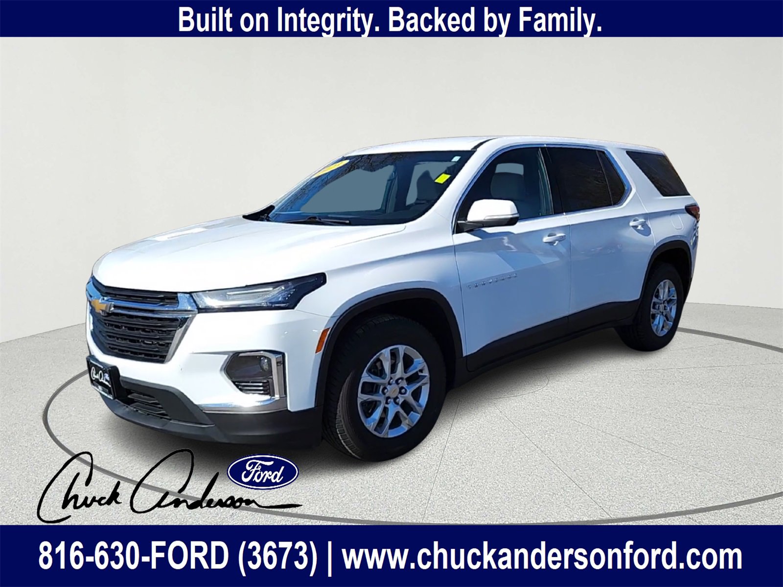 Used 2023 Chevrolet Traverse LS image 8