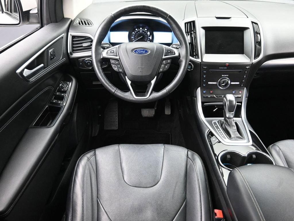 Used 2016 Ford Edge Titanium w/ Equipment Group 301A image 12