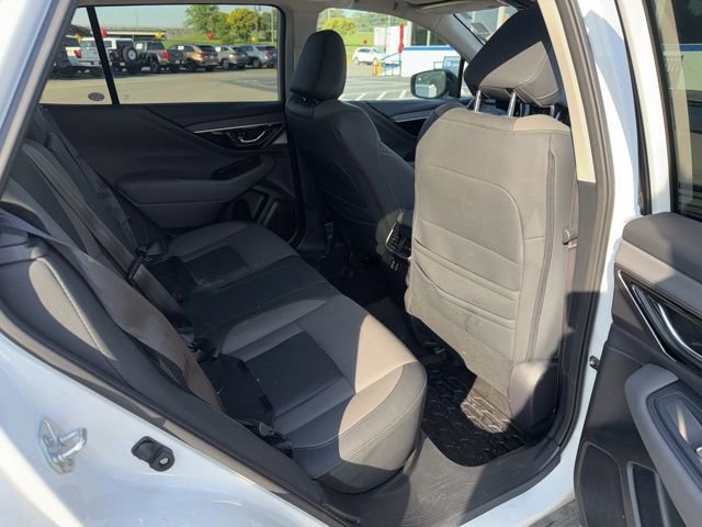 Used 2023 Subaru Outback Onyx Edition AWD/4WD image 17