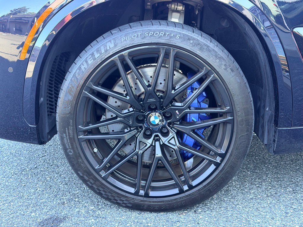 Used 2024 BMW X5 M Competition w/ Executive Package AWD/4WD image 28
