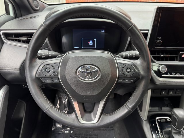 Used 2024 Toyota Corolla Cross XSE w/ Convenience Package image 14