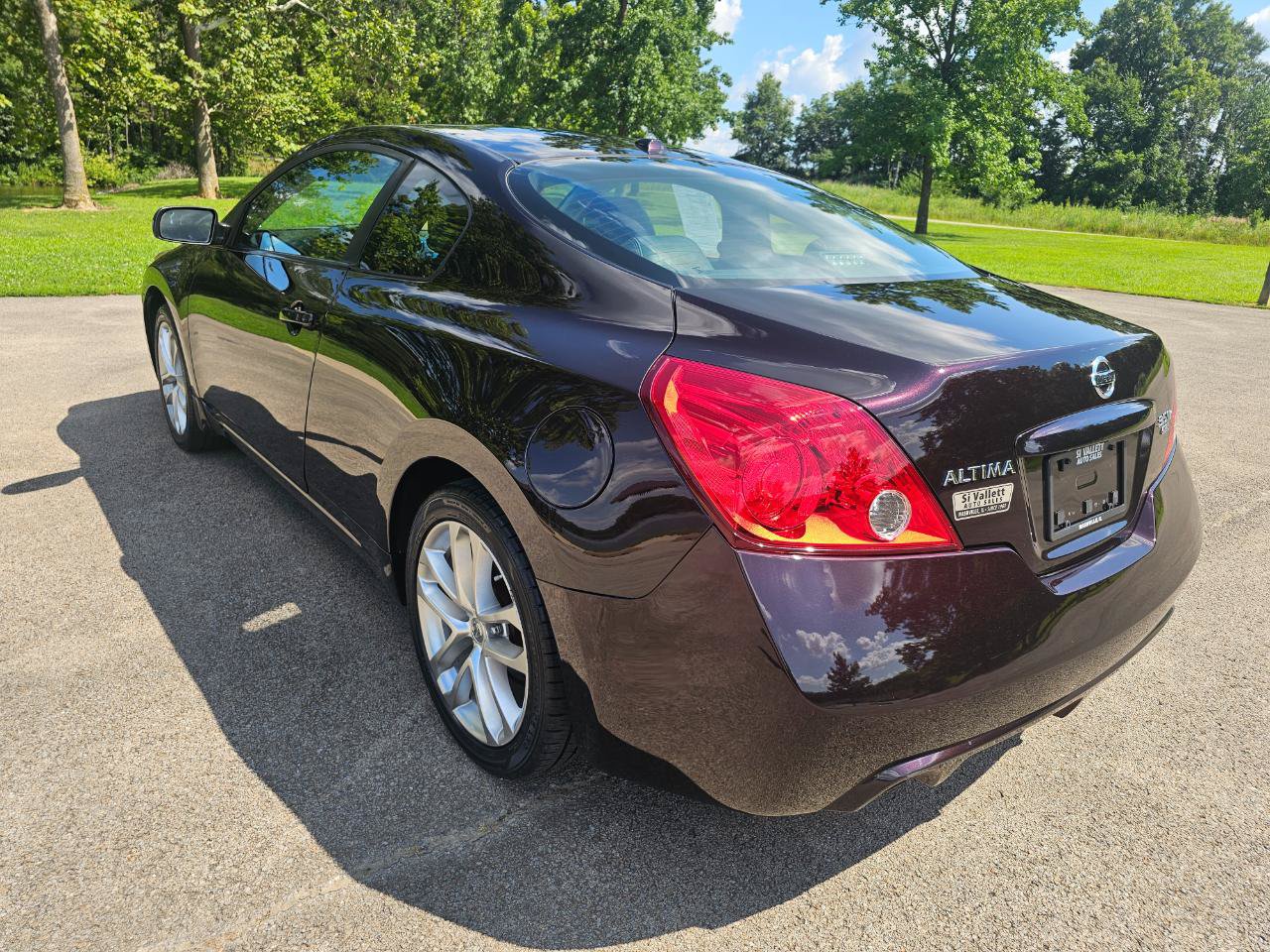 Used 2012 Nissan Altima 3.5 SR FWD image 7