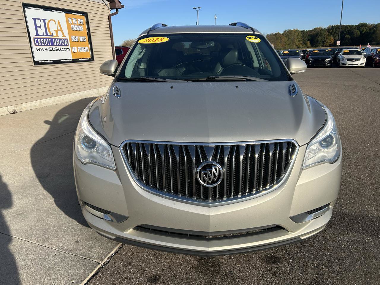 Used 2013 Buick Enclave Leather FWD image 2