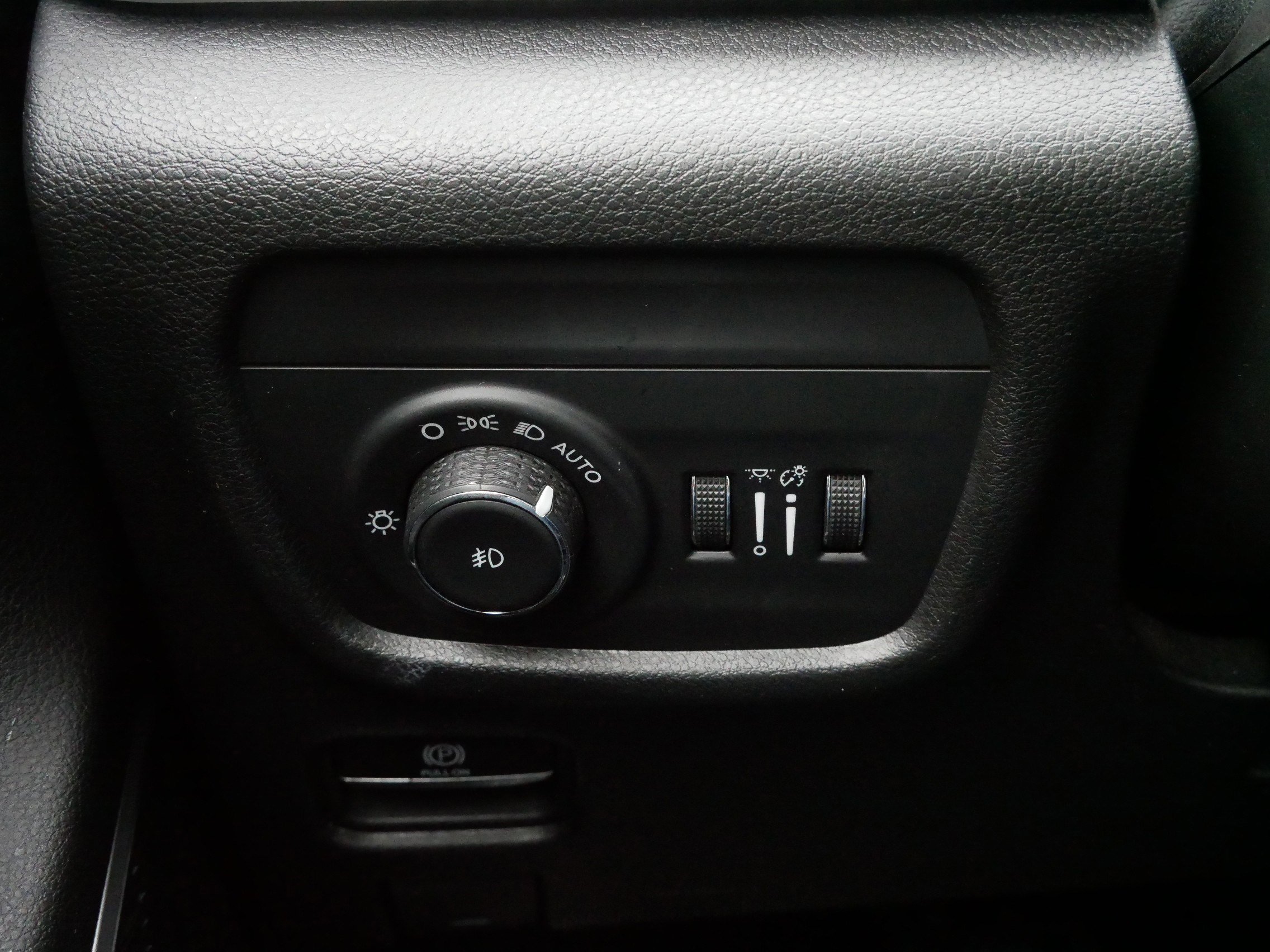 Used 2021 Jeep Grand Cherokee L Limited image 27