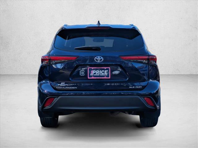 Used 2021 Toyota Highlander XLE image 7
