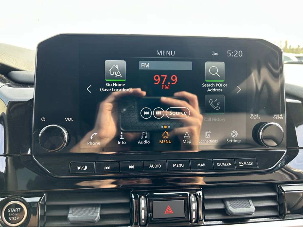 Used 2024 Nissan Pathfinder SL image 14