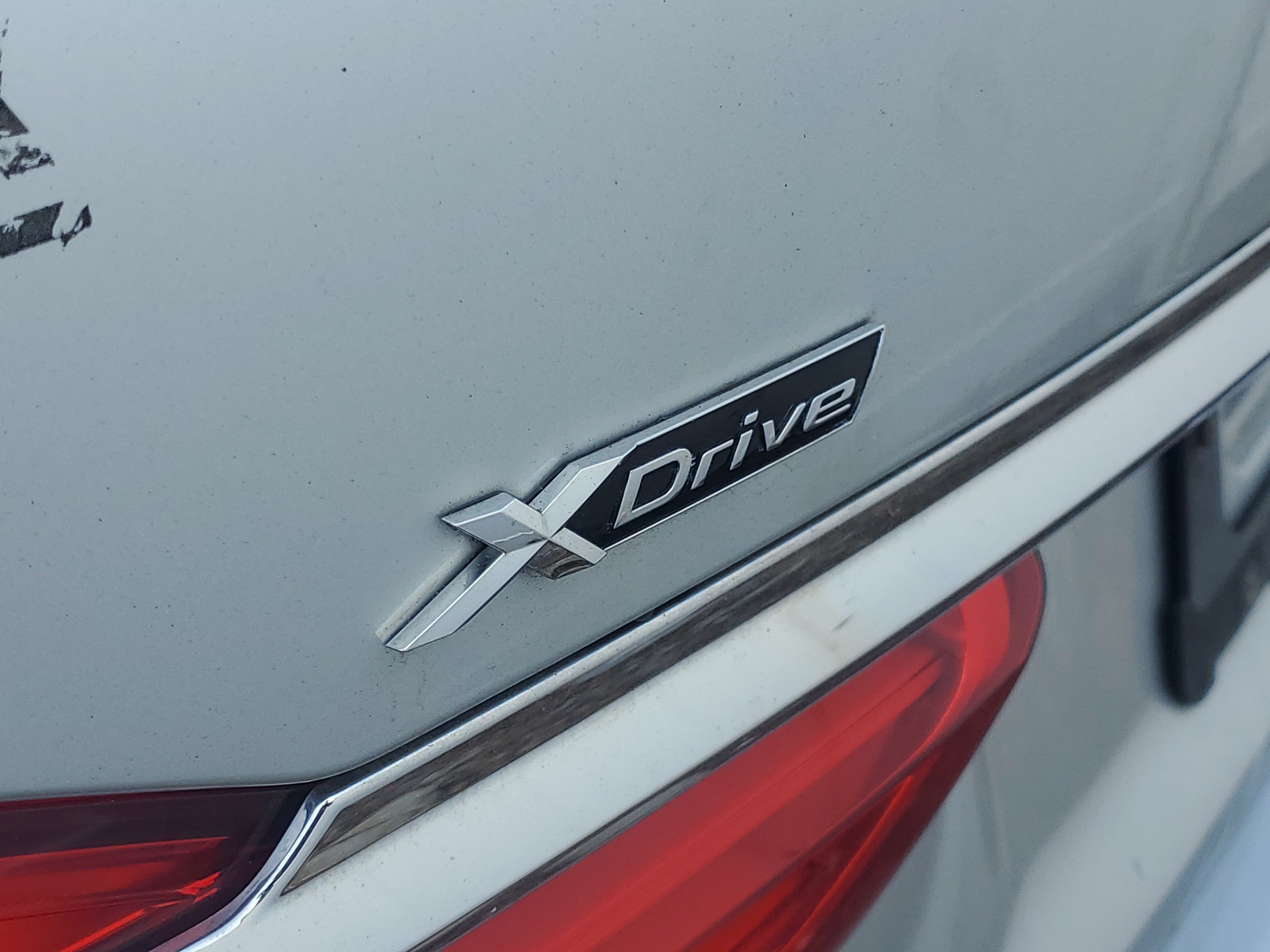 Used 2016 BMW 750i xDrive AWD/4WD image 7