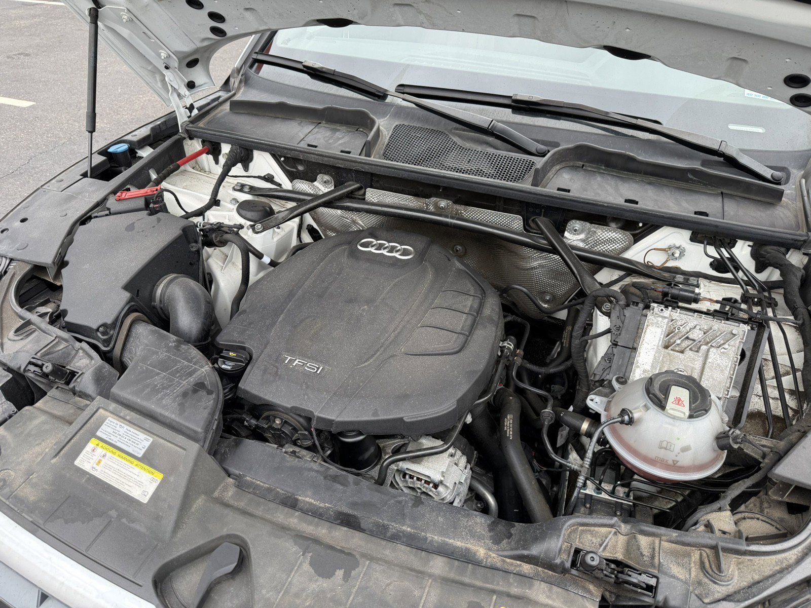 Used 2020 Audi Q5 2.0T Premium w/ Convenience Package AWD/4WD image 28